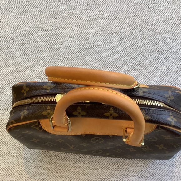 Louis Vuitton Trouville Monogram Classic Top Handle Bag - Picture 5 of 17